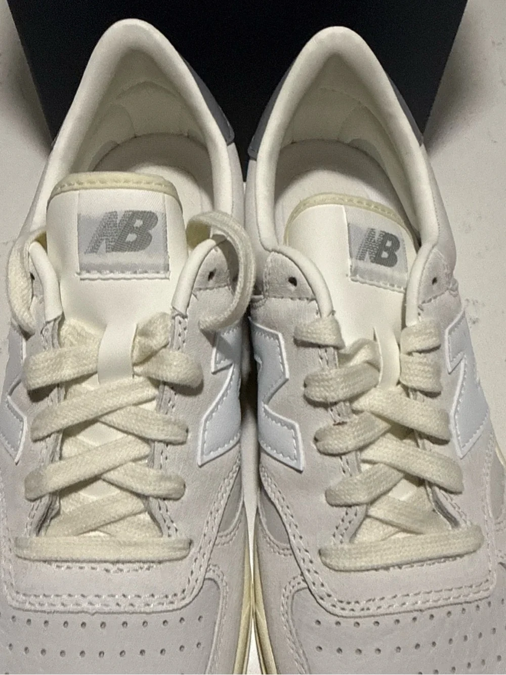New Balance T500 Court Grey CT500PMG Men Size 8 / Women Size 9.5 Sneakers⁠